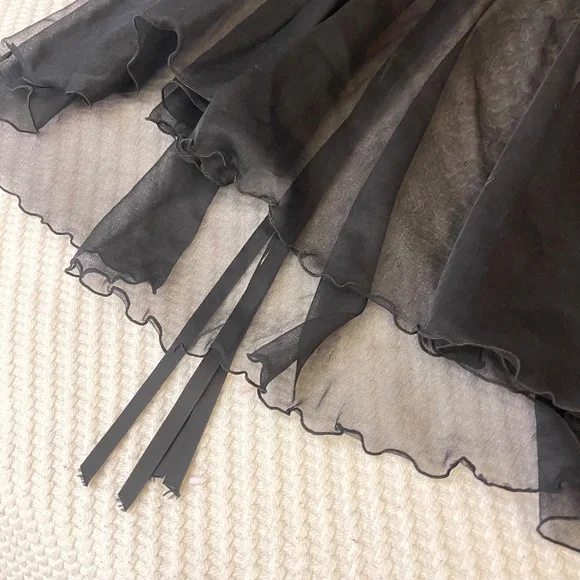 Black Lace Chemise - Picture 6 of 9